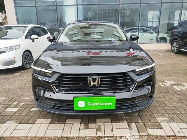 Honda Accord — Фото автомобиля 2