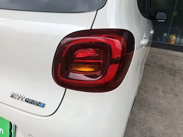 Wuling Hongguang Mini EV — Фото автомобиля 23