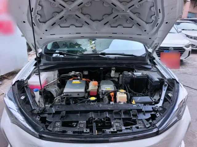 Changan Eado — Фото автомобиля 19