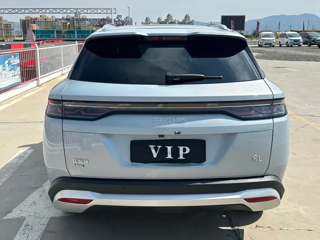 BYD Song L DM-i — Фото автомобиля 7