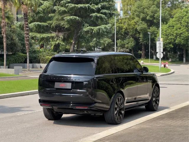Land Rover Range Rover — Фото автомобиля 6