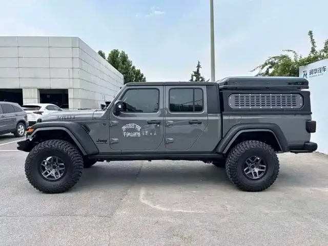 Jeep Gladiator — Фото автомобиля 3