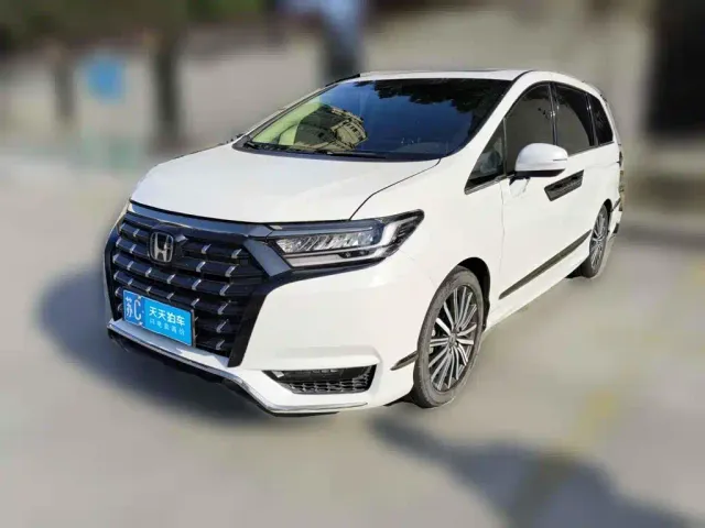 Фотография автомобиля — Honda Elysion