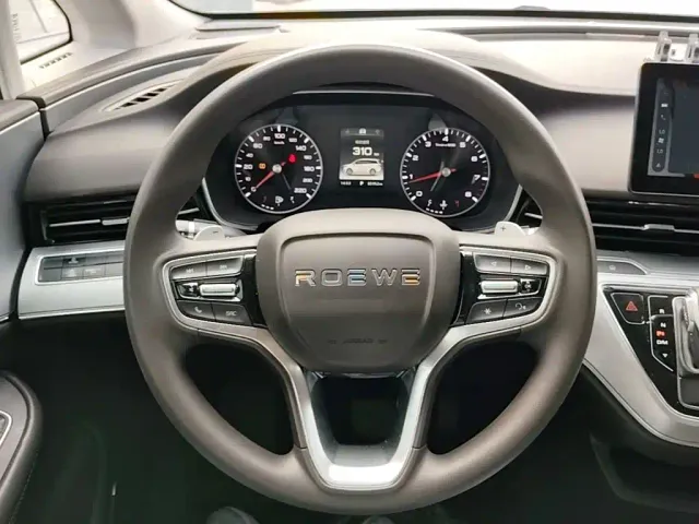 Roewe iMAX8 — Фото автомобиля 10