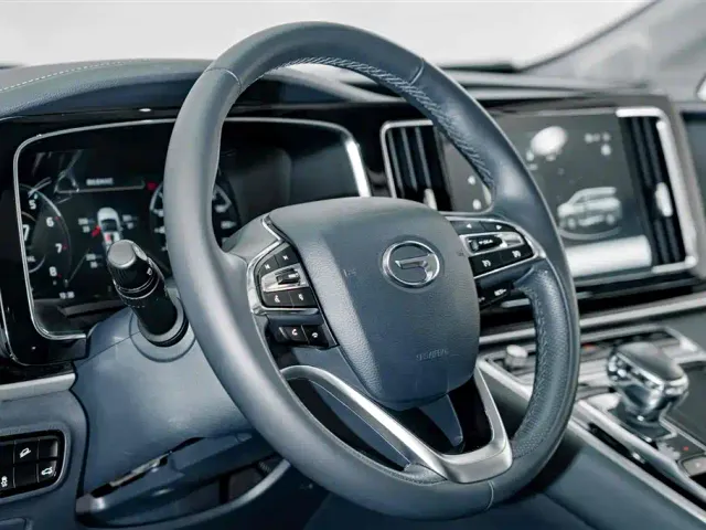 GAC Trumpchi M8 — Фото автомобиля 9