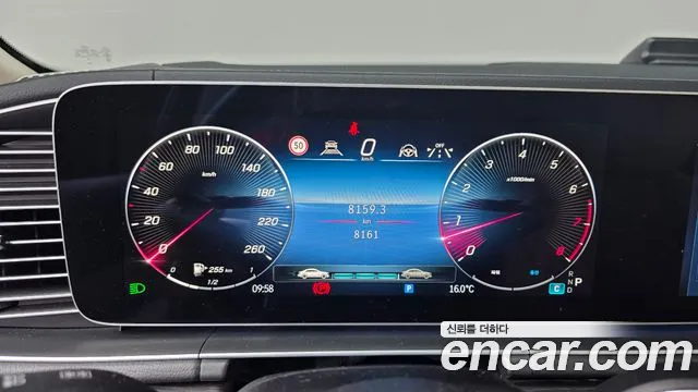 Mercedes-Benz GLE-Class — Фото автомобиля 8