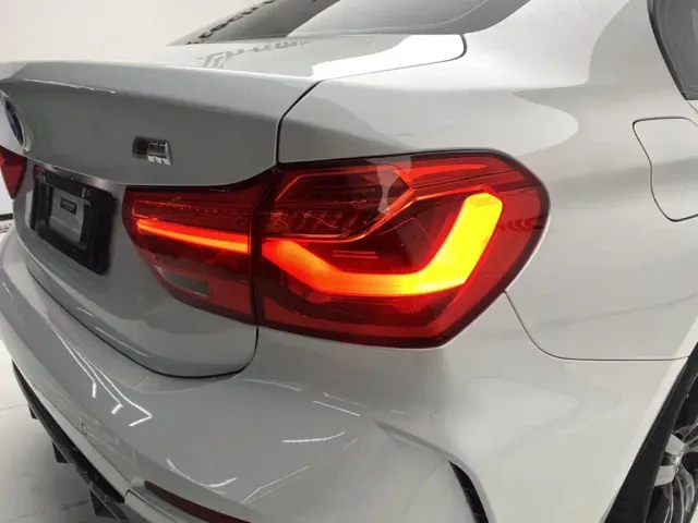 BMW 1 Series — Фото автомобиля 10
