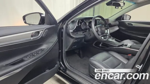 Hyundai Grandeur Grandeur (New) — Фото автомобиля 14