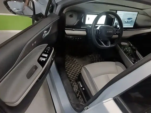 GAC Aion S Plus — Фото автомобиля 15