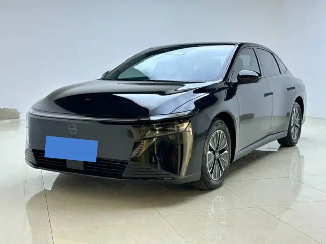 Nissan N6 — Фото автомобиля 3
