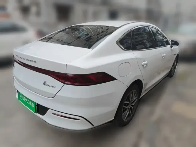 BYD Qin PLUS — Фото автомобиля 4