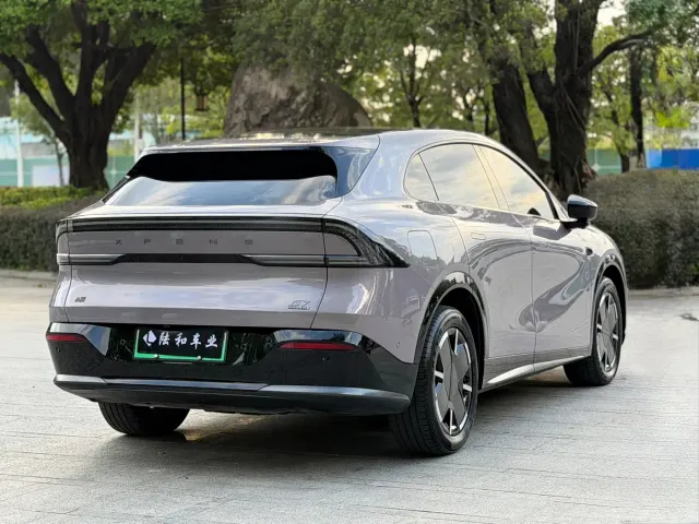 Xpeng G7 — Фото автомобиля 24
