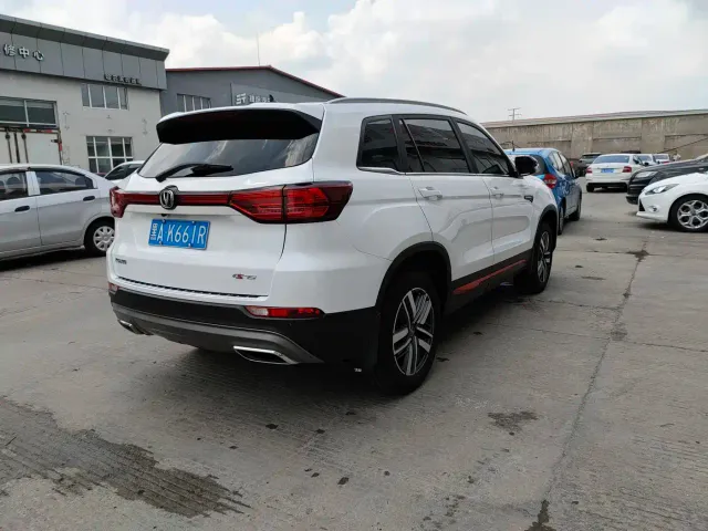 Changan CS75 — Фото автомобиля 6