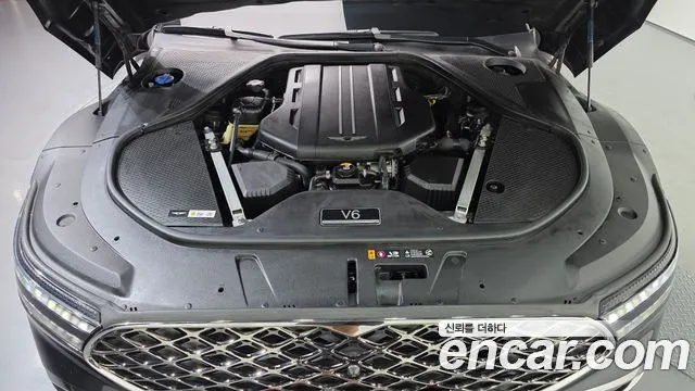 Genesis G90 Бензин 3.5 Turbo e-S/C AWD LWB — Фото автомобиля 4