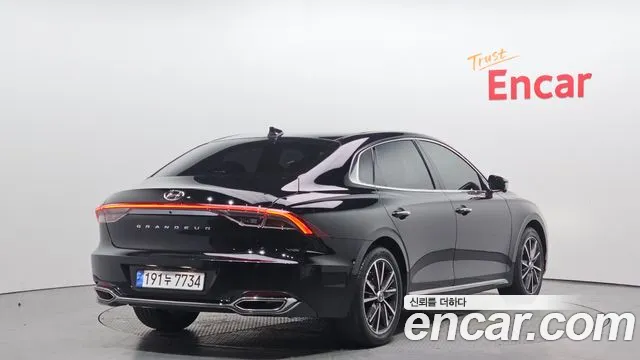 Hyundai Grandeur New — Фото автомобиля 2