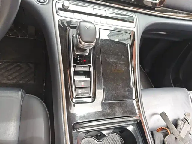 GAC Trumpchi M8 — Фото автомобиля 13