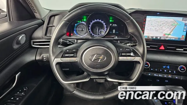 Hyundai Avante CN7 — Фото автомобиля 13