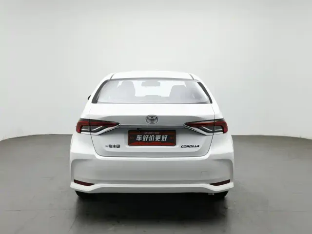 Toyota Corolla — Фото автомобиля 4