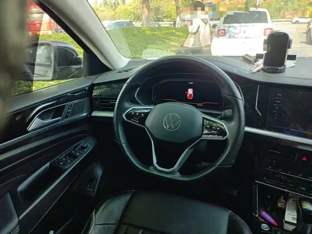 Volkswagen Passat — Фото автомобиля 11