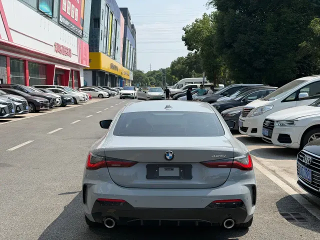 BMW BMW 4 Series 2024 425i M Sport Package — Фото автомобиля 7
