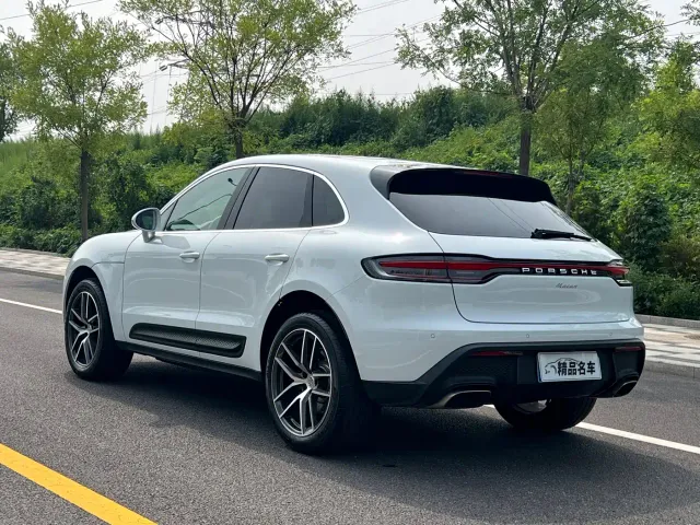 Porsche Macan — Фото автомобиля 7