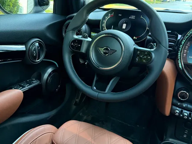 MINI Hatch — Фото автомобиля 8