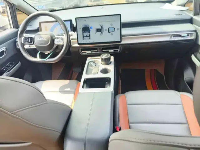 GAC Aion Y — Фото автомобиля 12