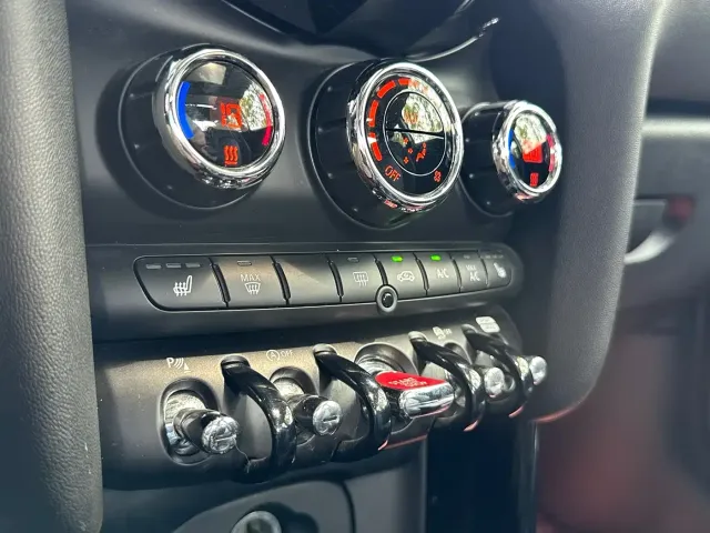 MINI MINI 2022 2.0T COOPER S Artist — Фото автомобиля 28