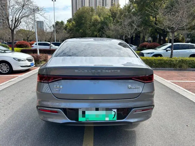 BYD Qin PLUS — Фото автомобиля 5
