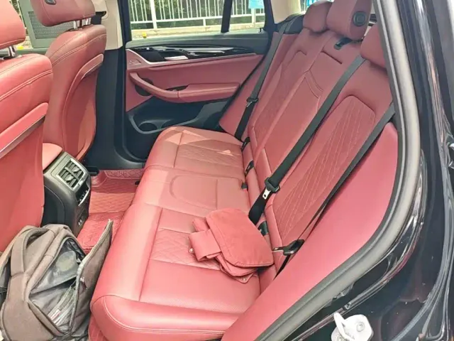 BMW iX3 — Фото автомобиля 16