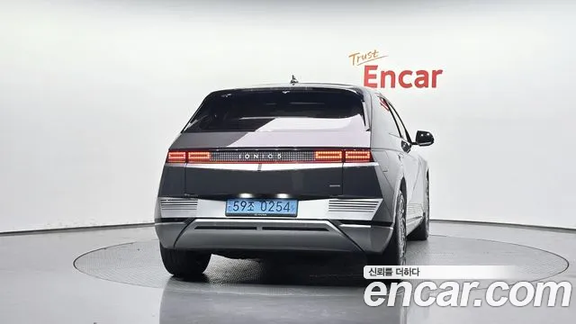 Hyundai Ioniq5 Ioniq5 Long Range AWD — Фото автомобиля 3