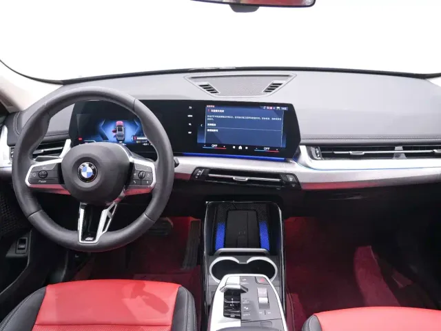 BMW X1 — Фото автомобиля 14