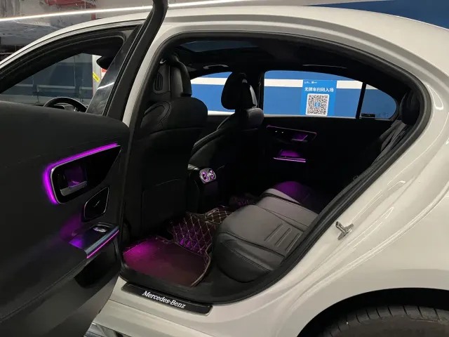 Mercedes-Benz C-Class — Фото автомобиля 7