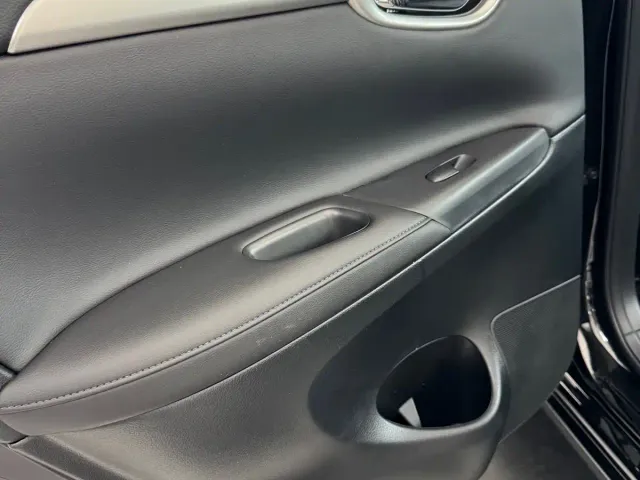 Nissan Sylphy — Фото автомобиля 10