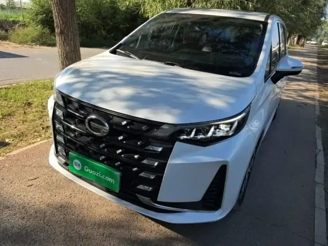 Фотография автомобиля — GAC Trumpchi M6