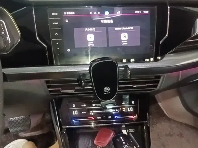 Volkswagen Passat — Фото автомобиля 12