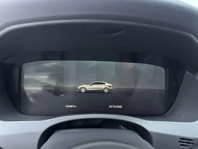 Jaguar XEL — Фото автомобиля 16