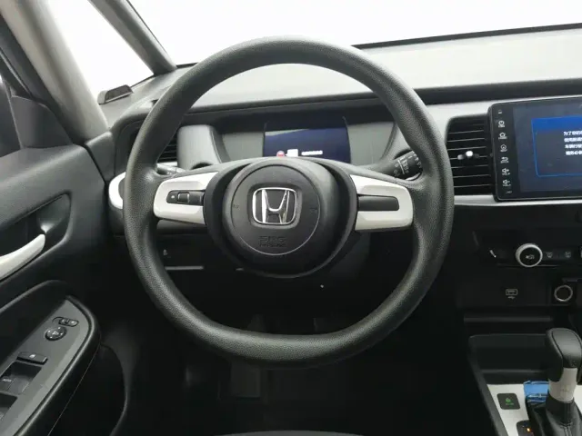 Honda Fit — Фото автомобиля 11