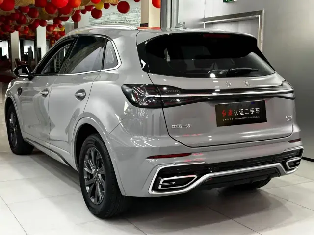 Hongqi HS5 — Фото автомобиля 7