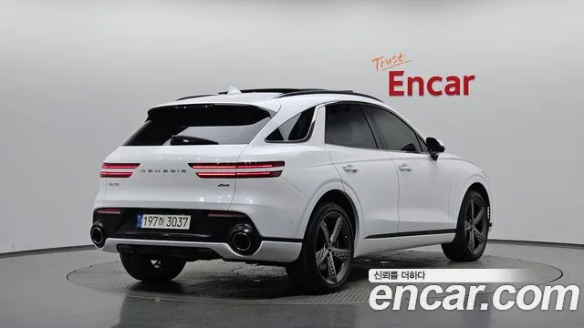 Genesis GV70 — Фото автомобиля 2