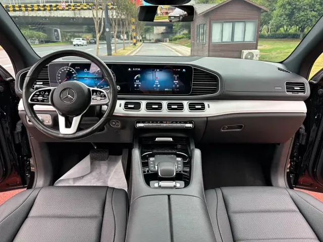 Mercedes-Benz GLE Coupe — Фото автомобиля 12