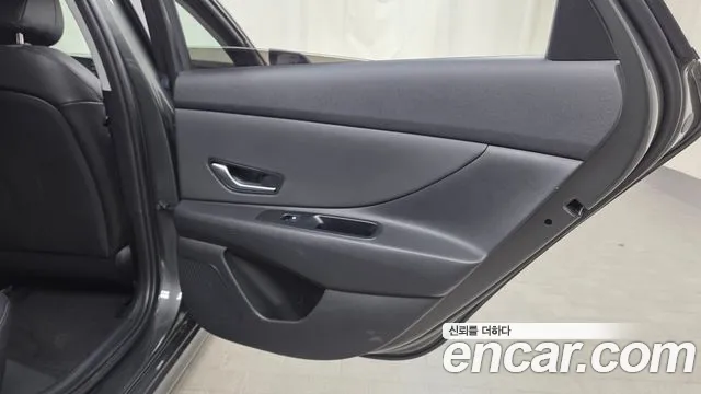 Hyundai Avante CN7 — Фото автомобиля 14