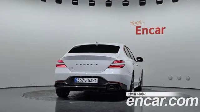 Genesis G70 New — Фото автомобиля 4