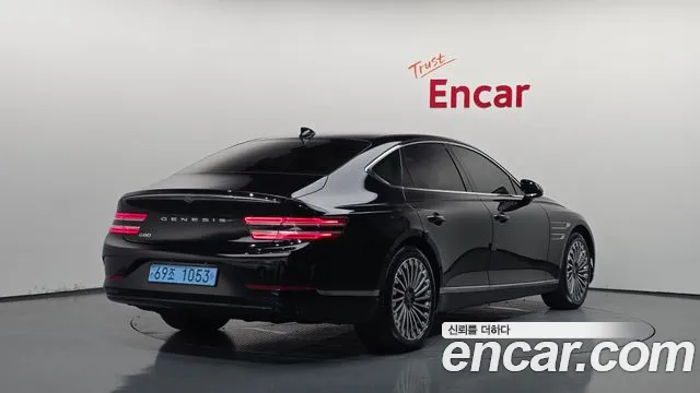 Genesis G80 Electrified G80 (RG3) — Фото автомобиля 2