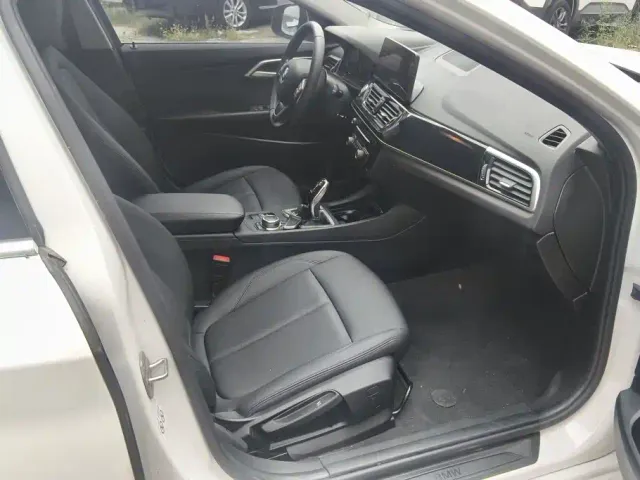 BMW 1 Series — Фото автомобиля 8