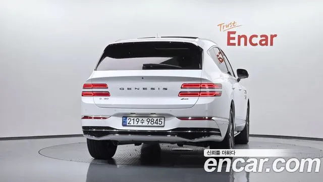 Genesis GV80 — Фото автомобиля 4
