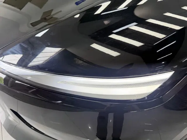 Tesla Model Y — Фото автомобиля 18