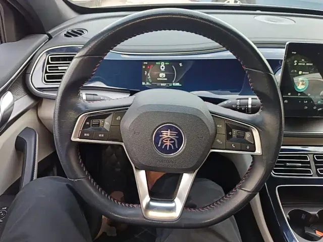 BYD Qin PLUS — Фото автомобиля 10