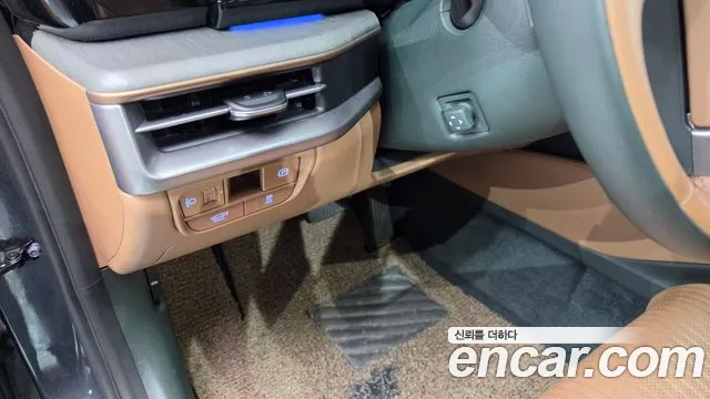 Hyundai Grandeur GN7 — Фото автомобиля 24