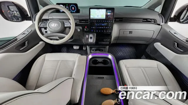 Hyundai Staria Staria — Фото автомобиля 8